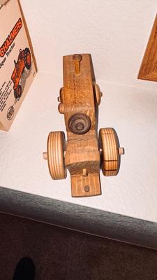 1985 ERTL ALLIS-CHALMERS TOY DIE CAST TRACTOR AND HANDMADE WOODEN TOYS
