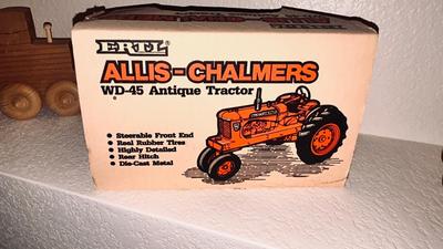 1985 ERTL ALLIS-CHALMERS TOY DIE CAST TRACTOR AND HANDMADE WOODEN TOYS