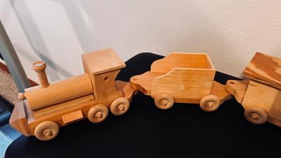 HANDCRAFTED PULL OR PUSH TOY TRAIN