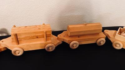HANDCRAFTED PULL OR PUSH TOY TRAIN