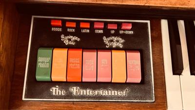 KIMBALL TEMPTATION ORGAN WITH BENCH