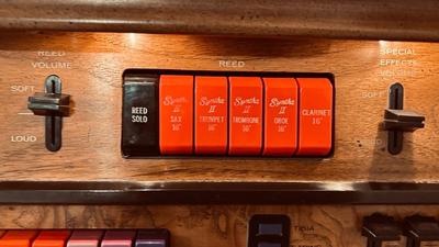 KIMBALL TEMPTATION ORGAN WITH BENCH