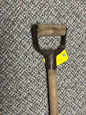 ANTIQUE HAY KNIFE OR HAY CUTTER