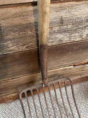 ANTIQUE SUGAR BEET FORK