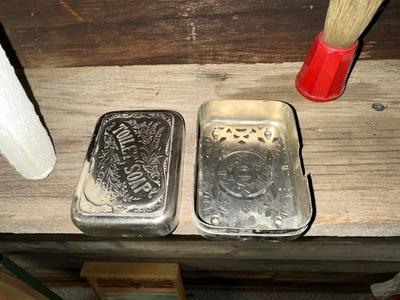 GLASS WASHBOARD, SHAVING LATHER BRUSH, SOAP & HOLDER PLUS ROUND MIRROR