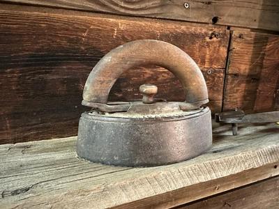 BROWN BRASS WASHBOARD, OLD CLOTHESPINS AND CLOTHES IRON