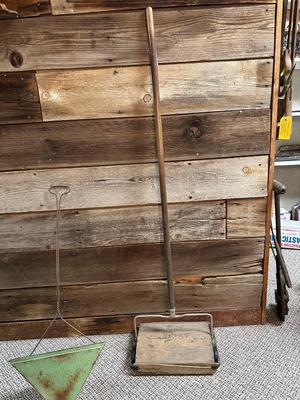 LATIMER FUEL CO DUSTPAN AND AN ANTIQUE PUSH VACUUM