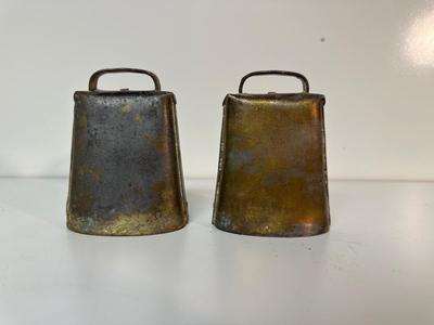 VINTAGE METAL CALF WEANER AND 2 COW BELLS