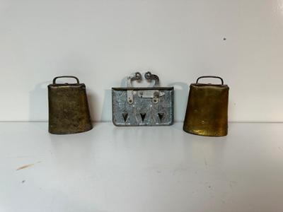 VINTAGE METAL CALF WEANER AND 2 COW BELLS