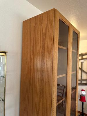 TALL NARROW OAK DISPLAY CABINET WITH CABINET