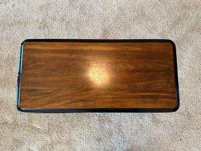 VINTAGE SIDE TABLE AND A BEACON HAND BLOWN GLASS BLUE COIN DOT VASE