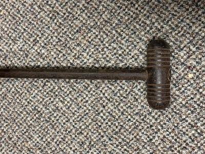 VINTAGE HEAVY DUTY PIPE CUTTER