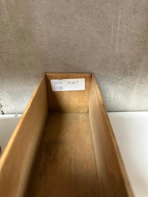 JACKSON'S BEST CIGAR BOX AND 2 WOODEN BORDEN CHEESE BOXES