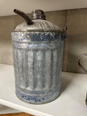 MAYTAG MULTI MOTOR OIL FUEL MIXING CAN AND AN OLD GAS CAN