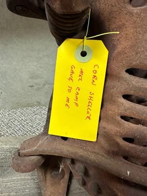 NEVER FAIL ANTIQUE CORN SHELLER