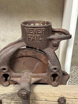NEVER FAIL ANTIQUE CORN SHELLER