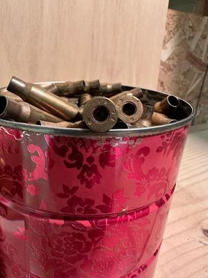 .223 AND 308 EMPTY BRASS SHELLS FOR RELOADING