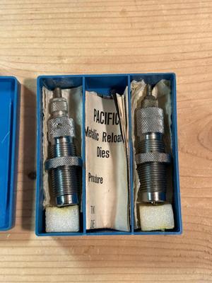 RELOADING DIES