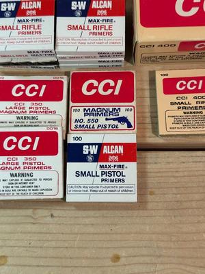 SMALL & LARGE PISTOL PRIMERS PLUS SMALL RIFLE PRIMERS