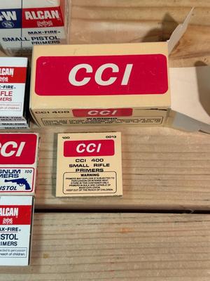 SMALL & LARGE PISTOL PRIMERS PLUS SMALL RIFLE PRIMERS