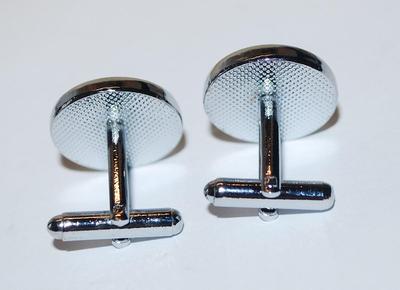 NEW CUFFLINKS SET with All Black Round Circle Center and Silver Surround on a Silver Tone Setting