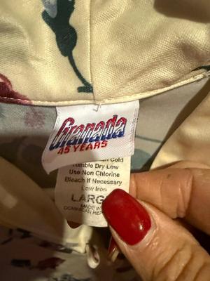 2 sweaters & floral top