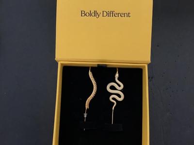 Sale Photo Thumbnail #100: See pictures