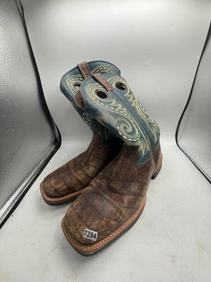 Cowboy boots size 11.5