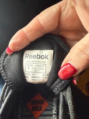 Tennis shoes size 7.5