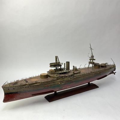 552 Antique German Dreadnaught Ship Model