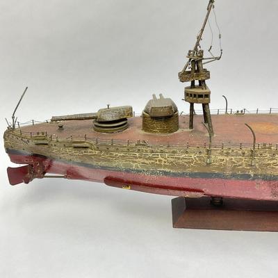 552 Antique German Dreadnaught Ship Model