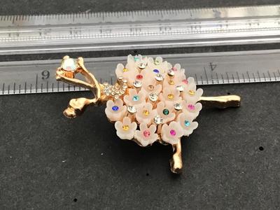 Sale Photo Thumbnail #115: See pictures