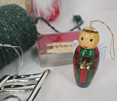 LOT 14: Vintage Christmas Decorations and Ornaments