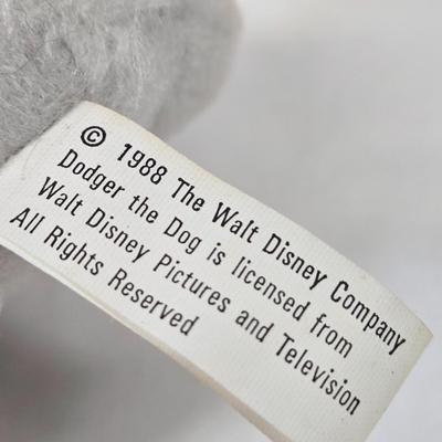 LOT 14: Vintage Christmas Decorations and Ornaments