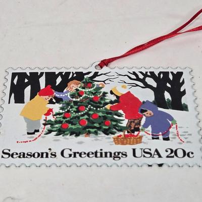 LOT 14: Vintage Christmas Decorations and Ornaments