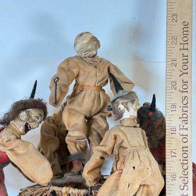 LOT 47: Early/Mid-20th Century Folk Art Noise Maker/Puppet- Hand cranked Automation Toy