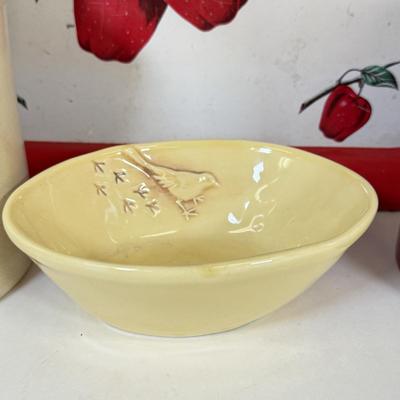 LOT 49: Farmhouse Kitchen Collection: Pottery Stoneware Canisters, Bird Bowl & Tin Apple Tray