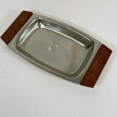 LOT 55: Four Vintage Egg Cups, Bovano Plate, Glass Plates & More