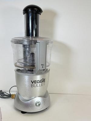 LOT 59: Magic Bullet - Veggie Bullet Model VB-102 w/ Accessories