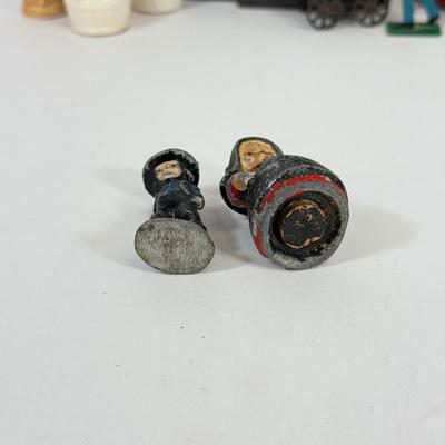 LOT 60: Mini Cast Iron House Front, S&P Shakers & Figures w/ Vintage Japanese Dog S&P Shakers
