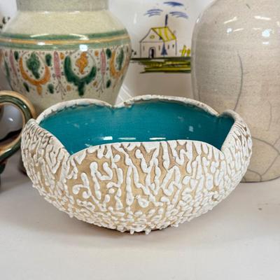 LOT 61: Collection of Pottery - some signed