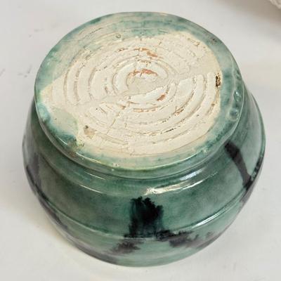 LOT 61: Collection of Pottery - some signed