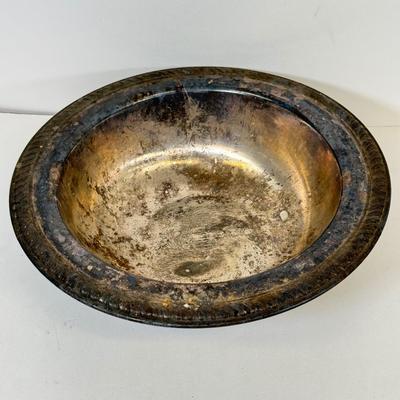 LOT 63: Wedgwood Arris Desk Clock w/ Box, FB Rogers Pieces, Turtle Dish & More