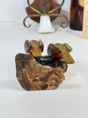 LOT 65: Vintage Paperboard Owl Wall Hangings, Large Plastic Leaf Wall Decor, Wood Floral Vase & More