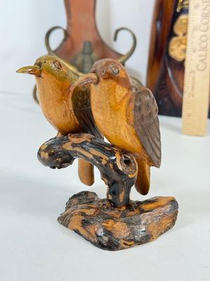 LOT 65: Vintage Paperboard Owl Wall Hangings, Large Plastic Leaf Wall Decor, Wood Floral Vase & More