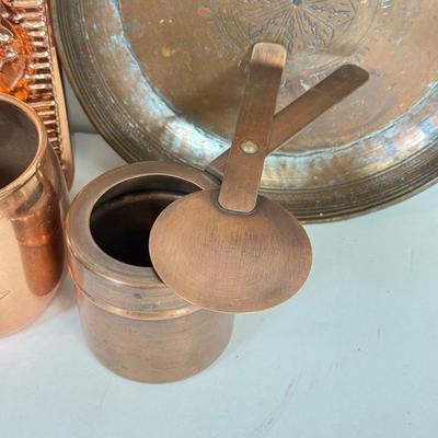 LOT 66: Copper Home Decor & Kitchen Collection