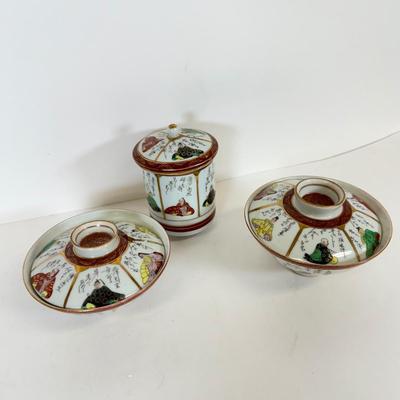 LOT 73: Japanese Porcelain: Tea Sets & More