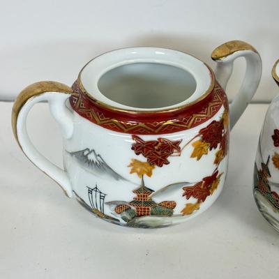 LOT 73: Japanese Porcelain: Tea Sets & More
