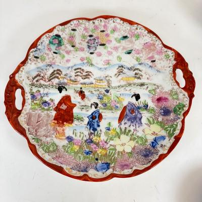 LOT 73: Japanese Porcelain: Tea Sets & More