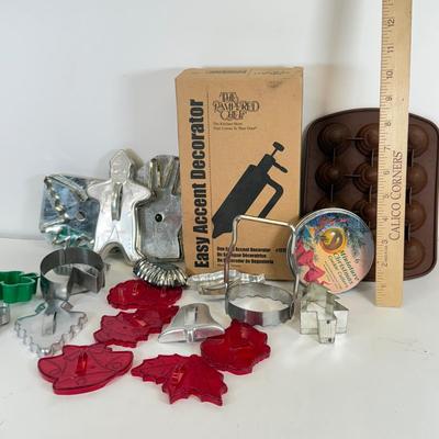 LOT 74: Christmas Cookie Cutters & More Baking Accessories